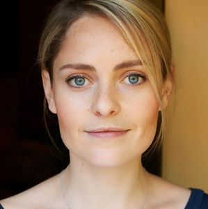 Meet your Posher, Leigh